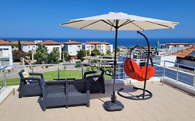 Sea And Mountain View Beachfront Penthouse