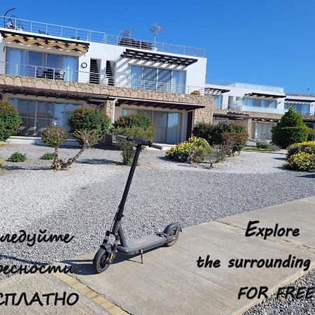 Sea And Mountain View Beachfront Penthouse Yali Exterior photo