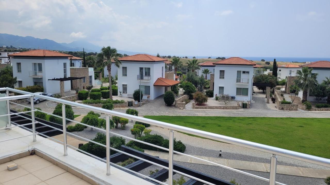 Sea And Mountain View Beachfront Penthouse Yali Exterior photo