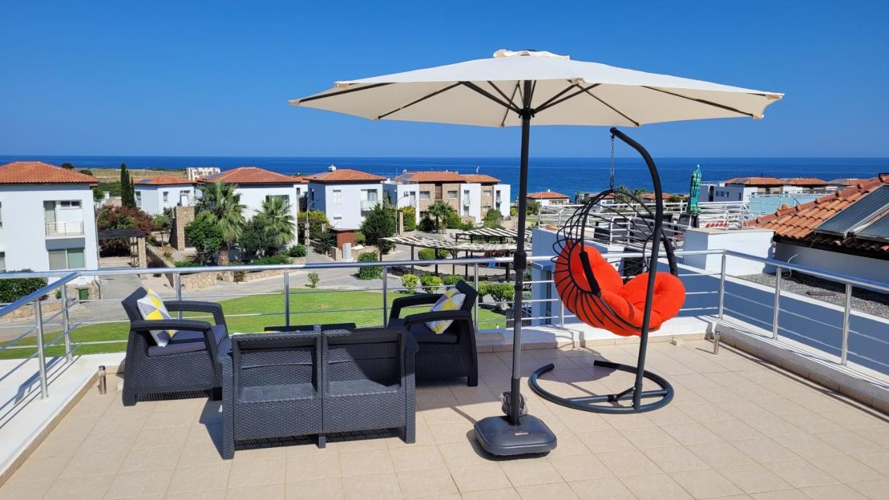 Sea And Mountain View Beachfront Penthouse Yali Exterior photo